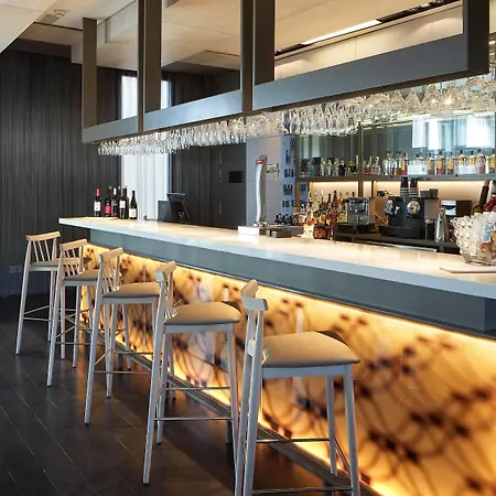 Ac Sants By Marriott Hotel