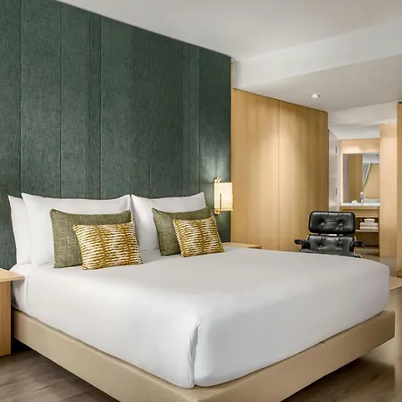 Hotel Ac Sants By Marriott Barcelona