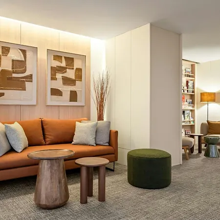 Ac Sants By Marriott Hotel