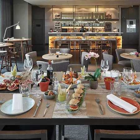 Ac Sants By Marriott