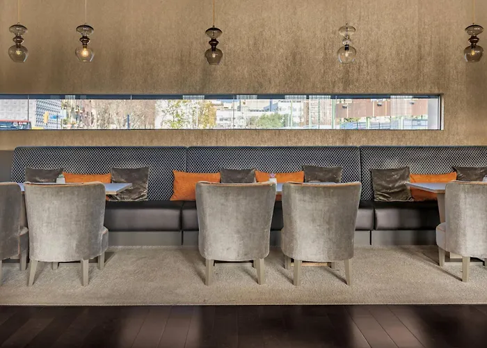 Ac Sants By Marriott Hotel