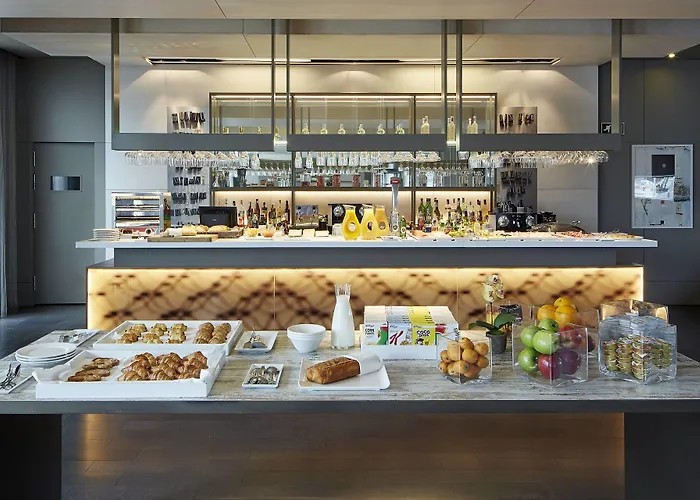 Hotel Ac Sants By Marriott Barcelona