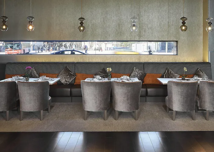 Hotel Ac Sants By Marriott Barcelona