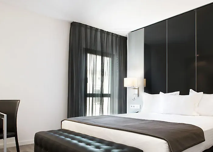 Отель Ac Sants By Marriott Барселона