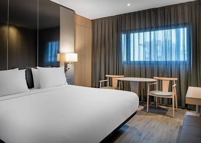 Отель Ac Sants By Marriott Барселона