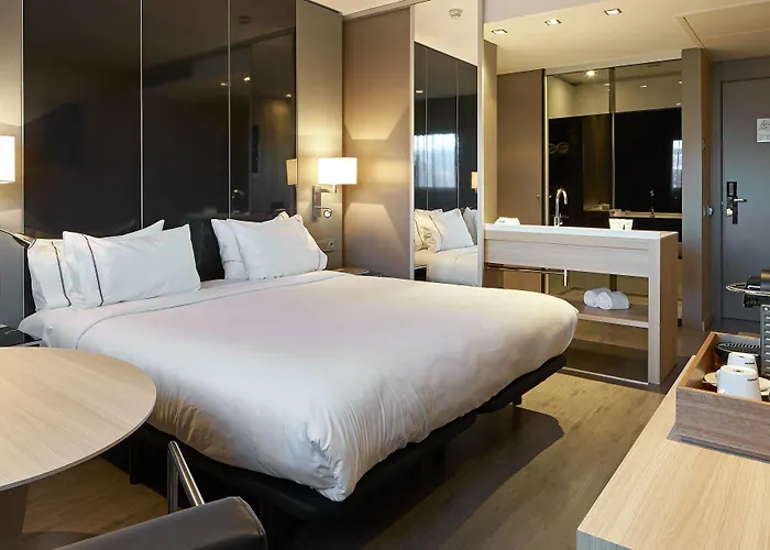 Отель Ac Sants By Marriott 4*