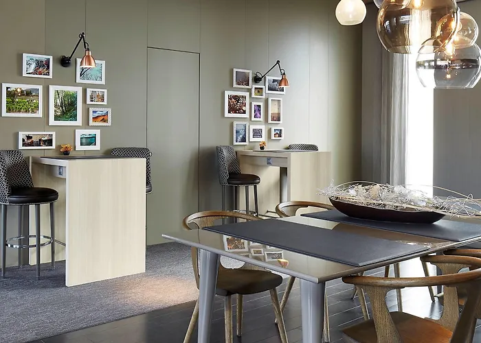 Ac Sants By Marriott Отель 4*